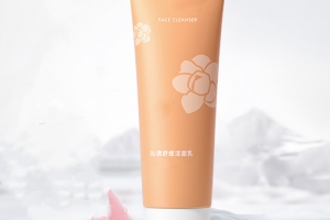 洁面乳oem、odm厂家---山茶花沁透舒缓洁面乳FW08